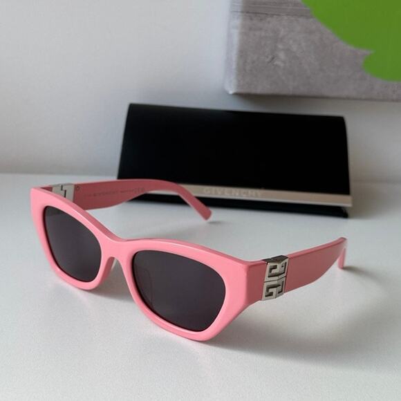 NEW Givenchy GV40080U Cat Eye Pink Sunglasses - Picture 1 of 7